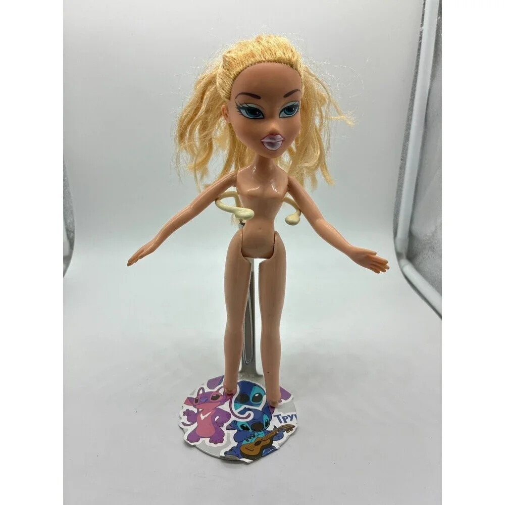 Bratz Cloe Doll Nude Blonde Hair Blue Eyes No Clothes Loose